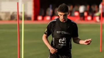 كوكا يتصدر المشهد لتعويض بلعمري في الأهلي